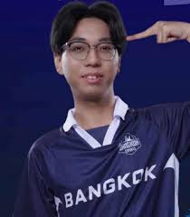 A Thai esports pro admitted to playing for his girlfriend after she was  caught cheating on stage during a match Cheerio screenshared his gameplay  on Discord to make it seem like Tokyogurl