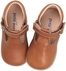 Ohne schuhe kann der kleine liebling seine füße viel freier bewegen. Petit Nord Babyschuhe Scallop T Bar In Braun Kaufen Kleine Fabriek