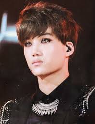 10 Experimental Makeup Styles Male Idols Mastered Male Makeup Pop Makeup Korean Eye Makeup
