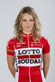 Son père a pratiqué le vélo. Marion Rousse Wife Of Tony Gallopin Cycling Women Cycling Girls Female Cyclist