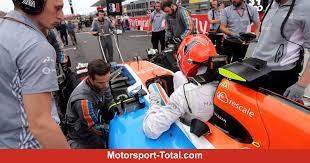 Er will auf jeder strecke abkürzungen schaffen, um das überholen zu erleichtern. Ocon Sitzposition Macht Unterschied Wie Tag Und Nacht