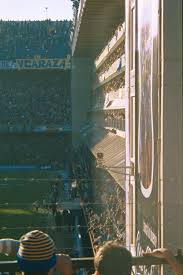 Widely known as la bombonera (english: Bocas Bombonera Wird Ausgebaut Argentinischer Fussball Auf Deutsch