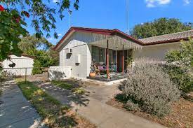 Po box 421 yankalilla, sa 5203. 202 Main South Road Yankalilla Sa 5203 Domain