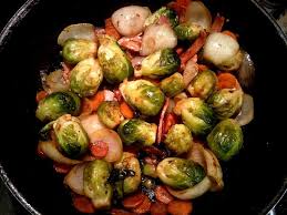 Low Carb Rosenkohlpfanne Mit Soja Sweet Chilli Sosse Low Carb Chili Kohl Rosenkohl Pfanne