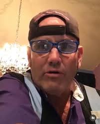 Who can recommend a handyman for hanging a heavy wall shelf and moving  furniture?