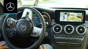 How To Use Active Parking Assist In The Mercedes Benz C Class 2019 Youtube