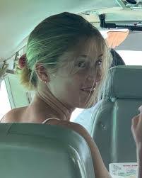 Vicki Miley's Instagram, Twitter & Facebook