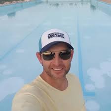 Pickleball player seeking partners in Athens