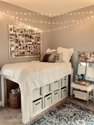26 Super Cute Dorm Rooms Just The Aesthetics Cool Dorm Rooms College Dorm Room Decor Dorm Room Designs