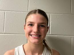 Libby Fandel's record night helps send Xavier past Liberty, 53-45