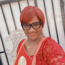 Another rising star has died this morning from a sudden asthma attack. Naba  Ann, a keen follower of What's On- Gambia, was a former radio presenter at  Unique FM. Our condolences to