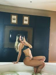Mikaela Lafuente on X: So… I did a thing :p t.comaL2c0sxYw  t.coxSRG9Uo2uz  X