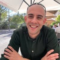 Sam Rivas's Instagram, Twitter & Facebook