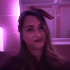 Danielle Doherty's Instagram, Twitter & Facebook