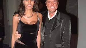 Dieter bohlen heiratete mit 29 jahren seine erste ehefrau erika sauerland. Nadja Abd El Farrags Alkoholsucht Dieter Bohlen Weiss Naddel Versteckte Uberall Sektflaschen News De
