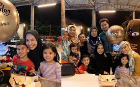 Irma hasmie binti ibrahim atau lebih dikenali sebagai irma hasmie (lahir 8 januari 1982) merupakan seorang pelakon, pengacara dan model malaysia. Terima Kejutan Dari Keluarga Irma Hasmie Sambut Hari Lahir Ke 37 Gempak