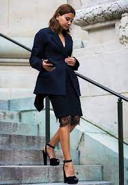 A knit sport coat looks seriously dapper paired with a turtleneck. This Is Exactly What To Wear To A Winter Wedding Who What Wear Uk