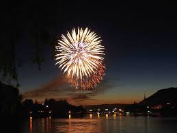 Silvesterfeuerwerk ist natürich auch dasselbe wie feuerwerk 1 august, ihr shop für professionelles feuerwerk. Kein Feuerwerk Am 1 August In Stein Am Rhein Singener Wochenblatt