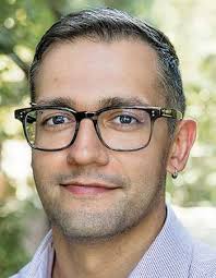 From Optimization to Sampling Through Gradient Flows