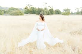 What i love about this dress | i love that this is simple, and romantic. Maternity Photoshoot Dress Maternity Dresses For Baby Shower