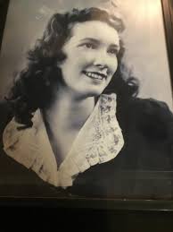 Help cleaning up old family photos?