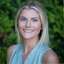 Over the moon to announce that after graduating Summa Cum Laude from Loyola  University of Maryland, I will be joining the L'Oréal Paris DMI team. A  major thank you to Peter Zhang,