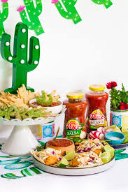 This baja fish taco recipe is super easy to make, healthy, and full of flavor. Baja Fish Tacos Beer Battered Fish Taco Recipe Confetti Bliss