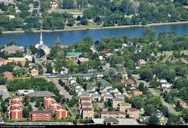 Via 23 Pass Into The Town Of Mont Saint Hilaire Qc At 77 Mph You Can See A Part Of The Richelieu River In The Top Of The P Mont Saint Hilaire River Via Rail