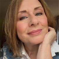 Teri Mcnamara's Instagram, Twitter & Facebook