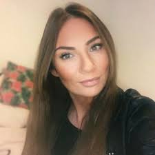 Katherine Metcalfe (@Katmetcalfe81)