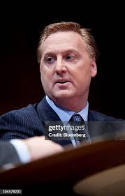 97 Bloomberg Link Dealmakers Summit Stock Photos, High-Res Pictures, and  Images