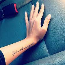 Significations Tatouage Phrase Lettre Ecriture Et Calligraphie 270 Phrase Tatouage Tatouage Tatouage Amoureux