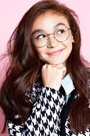 My fancast for Ty Lee: Anna Cathcart (she's 18 but looks younger and based  in some of her other roles i think she'd be a great Ty Lee) :  r/TheLastAirbender