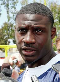 Cowboys' Lee remains humble in leader role