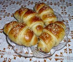 Ingredients 2 Cups Liter Milk Lukewarm 2 Lbs 1 Kg White Flour 2 Tbsp Sugar 2 Tbsp 50 Gr Albanian Recipes Macedonian Food Kiflice Recipe