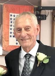 Dan Greeley's Instagram, Twitter & Facebook