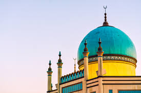 On this day, muslims observe this holiday in celebration of prophet ibrahim's (abraham). Ngnnzvyngaiekm