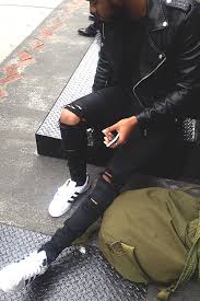 You Know I Had To Do It To Em Street Yourbrothershotfriend Mens Street Style Mens Outfits Mens Streetwear