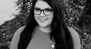 Jessica Townsend's Instagram, Twitter & Facebook