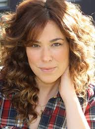 Suburgatory' Creator Advises Actors To Make Their Own Destiny