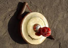 Walau hingga saat ini keberadaan alat musik tradisional. 4 Alat Musik Tradisional Lampung Lengkap