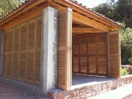 Volet Coulissant Pliant Fabricant De Volets Provencaux Et Volets Persiennes Sur Mesure Finition Et Pose Assuree Par No Volet Persienne Persienne Bois Persienne