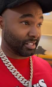 Melissa is unwilling to be a secondary interest to Mike. Mike, in order to  cultivate a meaningful relationship with Melissa, must mature and adopt a  more responsible approach, refraining from immature behavior. |