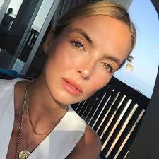 Jodie Marie Comer Fan (@jodie.comer.love) • Instagram photos and videos