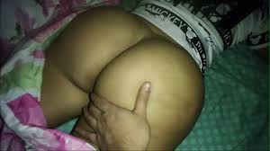 MIRANDO EL GRAN CULO DE MI SUEGRA ME CORRO EN ELLA DE NOCHE - XNXX.COM