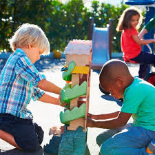 Actividades para niños de 1 a 2 años, qué cosas funcionan y cuáles no. Juegos Para Ninos De 4 Anos Que Estimulan Su Desarrollo