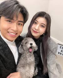 Happy Lunar New Year from the eebee fam 🥰 @ellenmint_ @briankevli  @geniepoodle