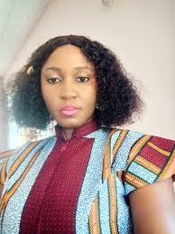 Guys live the life you can afford, dont put yourself into debts because of  competition, while you know that noone cares. God bless you💒🥰