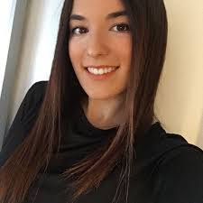 Elisa Sanchez's Instagram, Twitter & Facebook