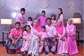 Biodata dan latar belakang penyanyi fara hezel. Tahniah Aiman Tino Fara Hezel Dapat Adik Ke 11 Ini Anak Terakhir Doktor Suruh Tutup Kilang Hiburan Mstar